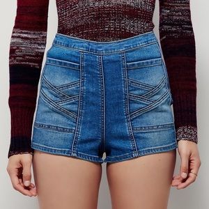 CCO SALE🙌🏻Free People High Rise Jean Short